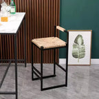 Sgabelli da bar Ogden Rustic Iron 25 con poggiapiedi