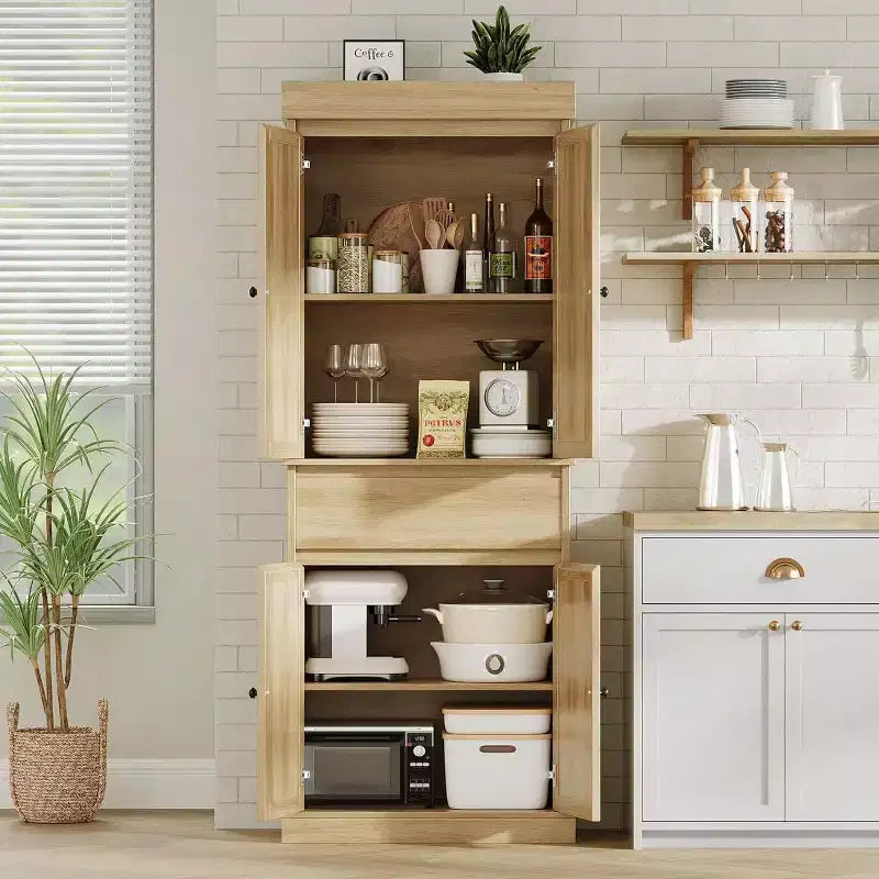 Mobiletto alto moderno da 69" in rattan con ante, ripiani regolabili e cassetto per bagno, sala da pranzo, soggiorno