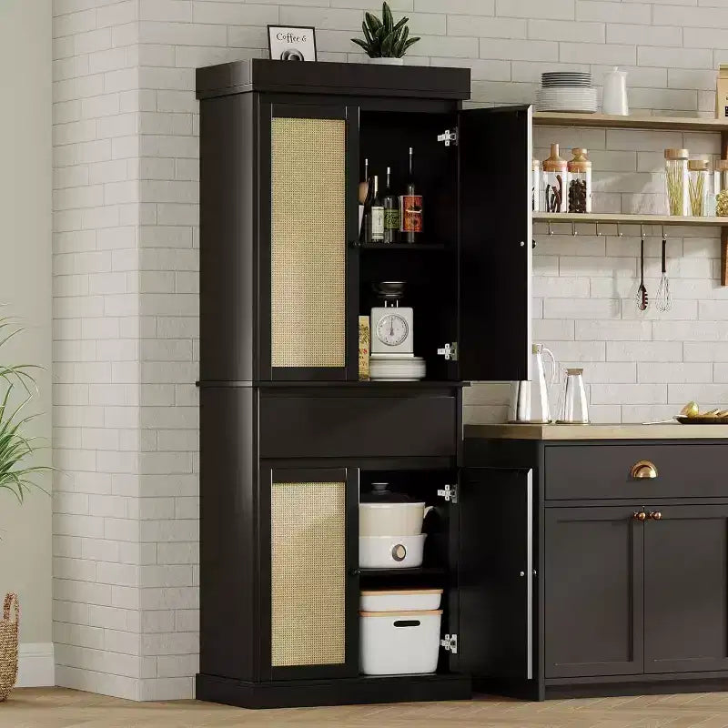Mobiletto alto moderno da 69" in rattan con ante, ripiani regolabili e cassetto per bagno, sala da pranzo, soggiorno