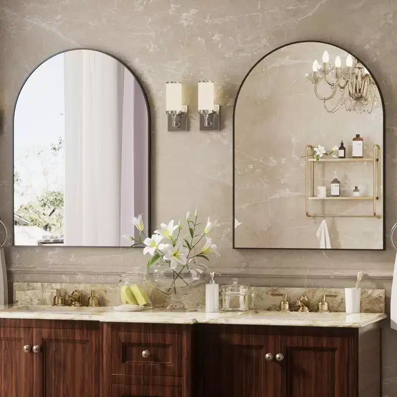 Specchio da parete ad arco con cornice in metallo - Specchi da bagno per l'arredamento della casa