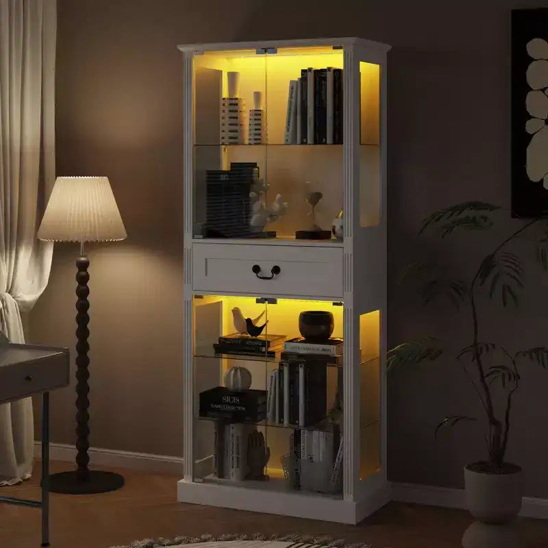 Vetrina Alta Bianca con Illuminazione a LED, Teche in Vetro con Cassetto per Oggetti da Collezione, Libri e Decorazioni Domestiche